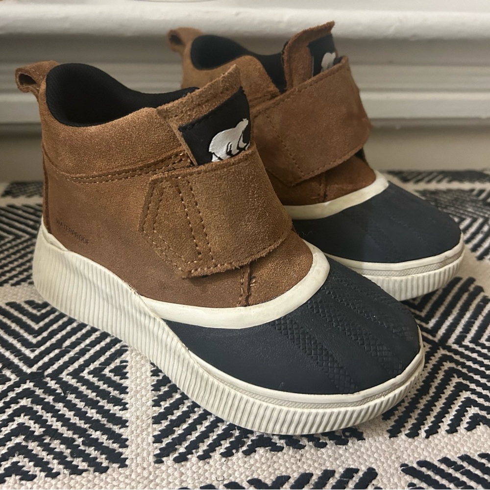 Sorel Kids Brown and Black Boots